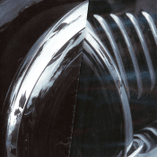 HER NEW KNIFE chrome is lullaby (Deluxe)